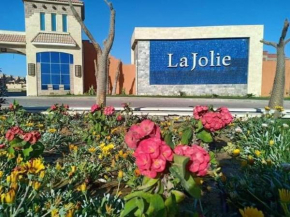 La Jolie Marina Ain Soukhna, Families only